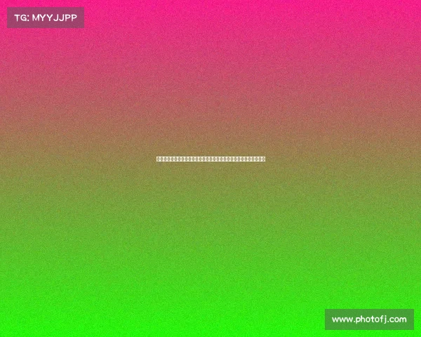 武汉国际赛马大赛激情开赛骏马奔腾竞技场城市荣耀共襄盛举万众瞩目